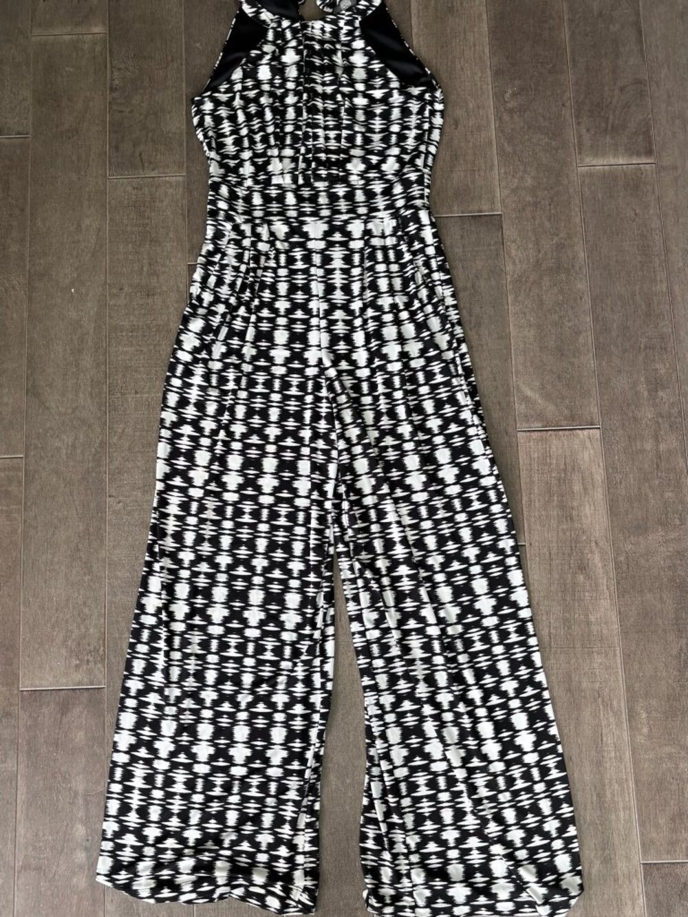 Vince Camuto Monochrome Geometric Jumpsuit